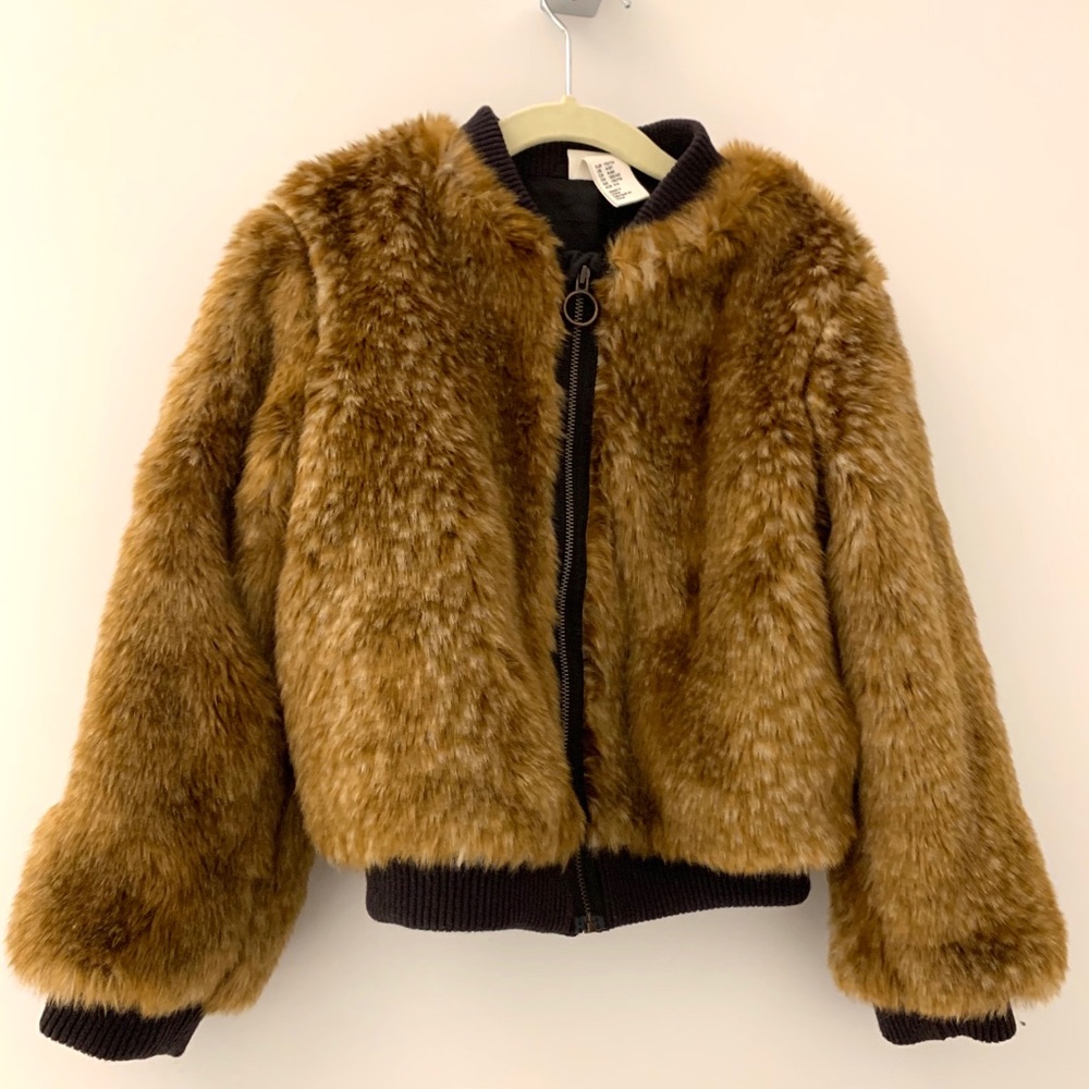 H&M faux fur jacket for kids — so chic! 4-6yrs